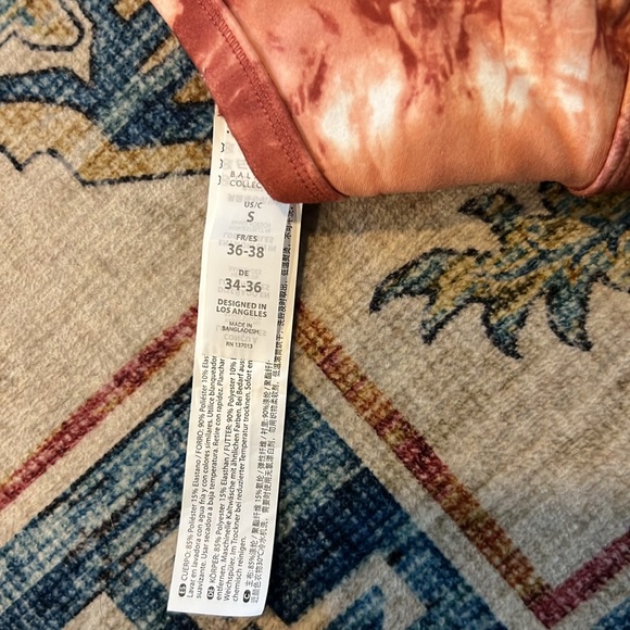 Women’s Sports bra size Small - Picture 2 of 4